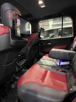 تۆیۆتا لاند کروزەر